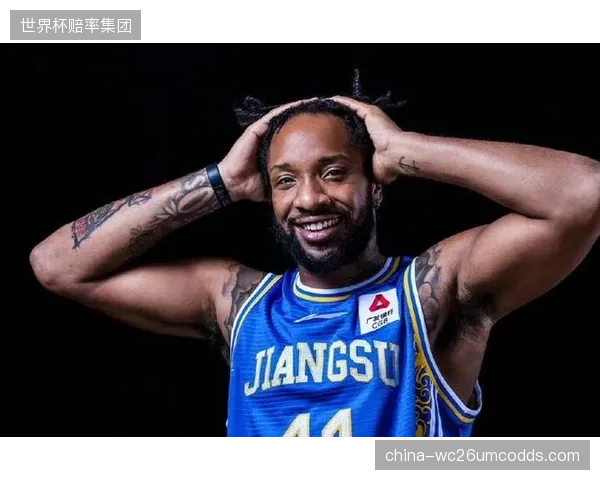 马隆加成为风暴队内线新核，但球队整体表现起伏较大。